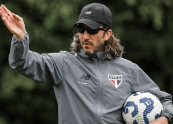 10 técnicos sem emprego que podem substituir Renato Gaúcho no Fluminense