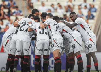 Vitória age nos bastidores para contar com arma poderosa diante do Fluminense no Brasileirão