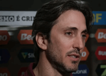 Nome confirmado: Zubeldía é avisado de “reforço” no Fluminense