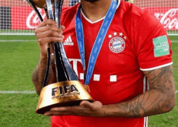 Cabe no Fluminense? Ex-atacante do Bayern de Munique está sem clube