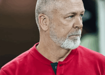 Após perda do Mundial, ex-Fluminense acusa Mano Menezes