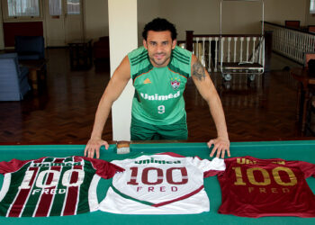 Após ser dirigente do Fluminense, Fred pode ter nova função no futebol