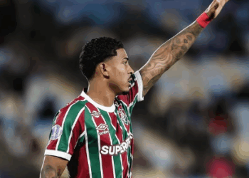 John Kennedy manda a real após amargo empate com o Sport no Brasileirão