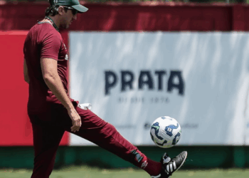 Jogador “desaparece” no treino e vira preocupação no Fluminense