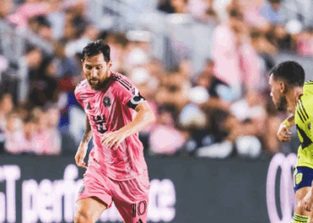 Fluminense tem no elenco jogador que já superou Lionel Messi